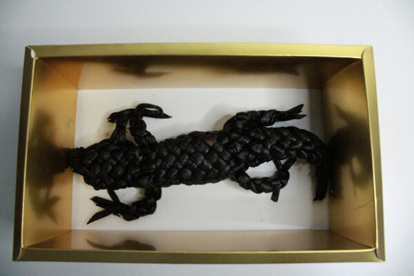 Crocodile en Vanille Tressée de Madagascar - Façon artisanale – Image 2